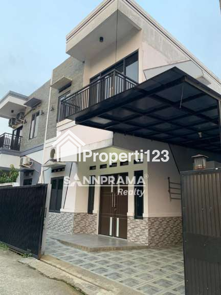 Rumah second 2 lantai murah furnished siap huni dipancoran mas depok - 1