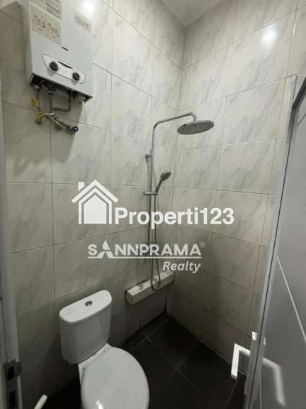 Rumah second 2 lantai murah furnished siap huni dipancoran mas depok - 8