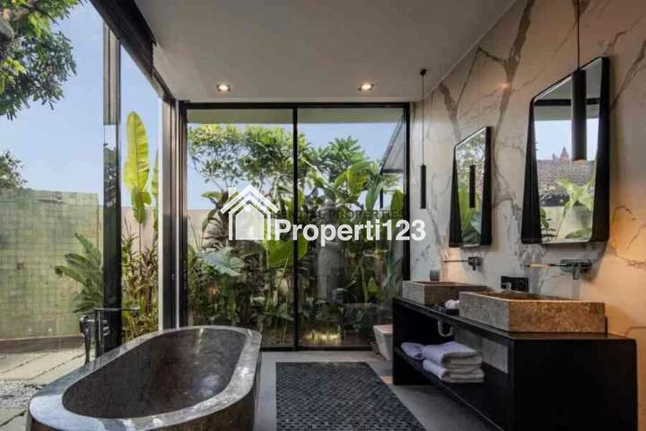 LUXURY 5 BEDROOM VILLA FOR RENT AND SALE IN UMALAS – LN033 - 8