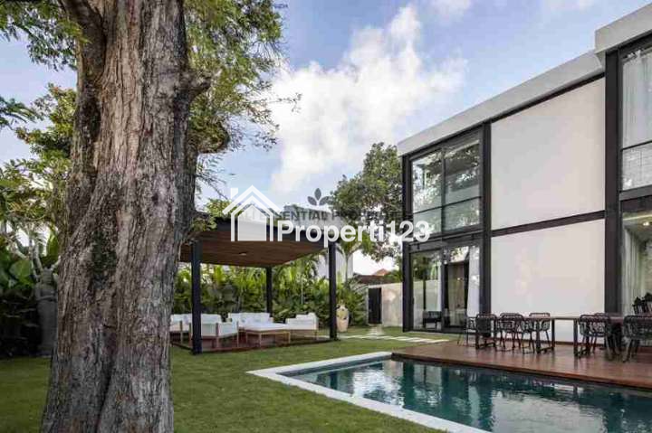 LUXURY 5 BEDROOM VILLA FOR RENT AND SALE IN UMALAS – LN033 - 2