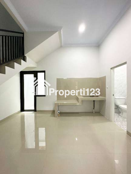 Dijual Rumah Baru Nyaman di Cijantung Pasar Rebo Jakarta Timur - 4
