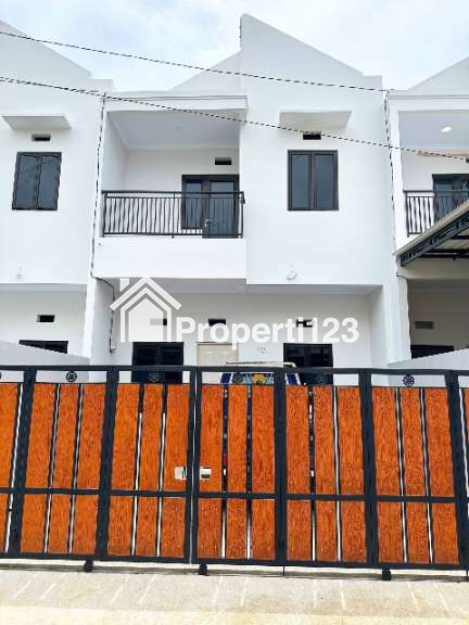 Dijual Rumah Baru Nyaman di Cijantung Pasar Rebo Jakarta Timur - 1