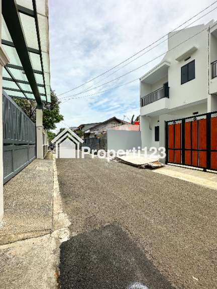 Dijual Rumah Baru Nyaman di Cijantung Pasar Rebo Jakarta Timur - 8