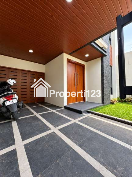 Dijual Rumah Baru di Rawamangun Jakarta Timur 5KT - 2