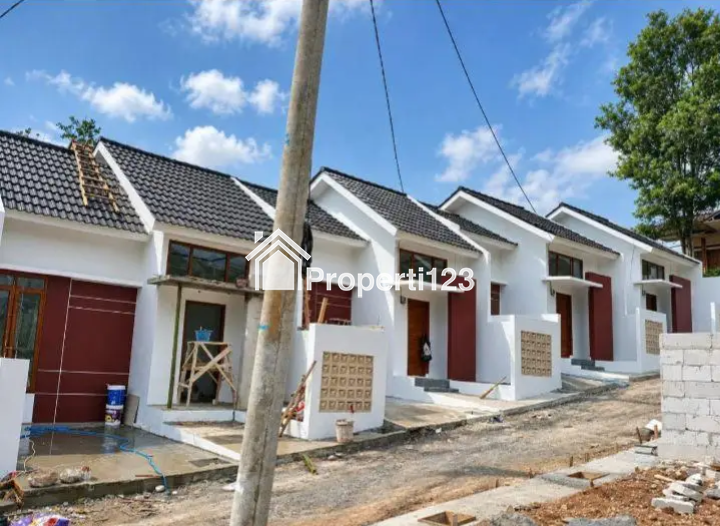 Rumah modern sebelah manglayang regency Bandung timur bisa KPR - 1