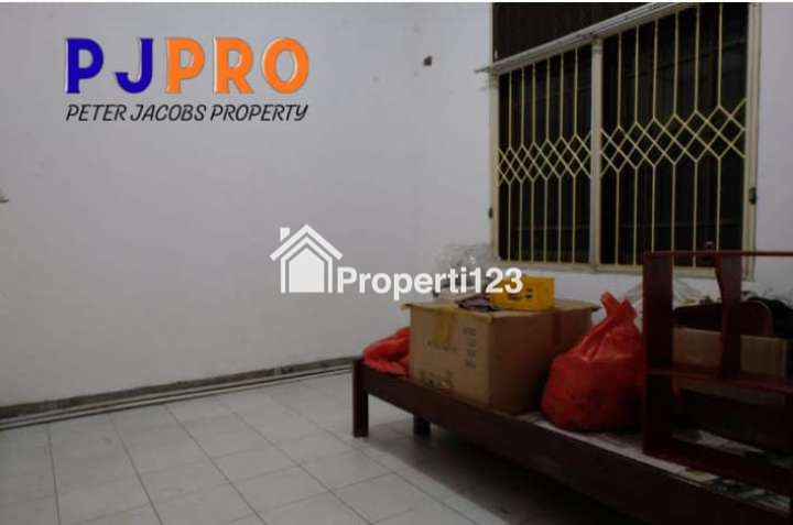 Dijual Rumah 3 Kios Siap Pakai di Harapan Indah Alamanda Bekasi - 12
