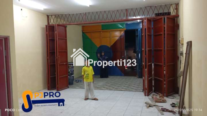 Disewakan Ruko Kranji Bekasi Siap Pakai 2 Lantai - 1
