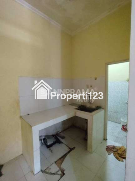 Rumah second murah lokasi strategis dilimo depok - 7