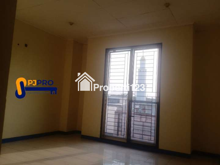 Dijual Ruko Siap Pakai di Harapan Indah 1 Bekasi - 9