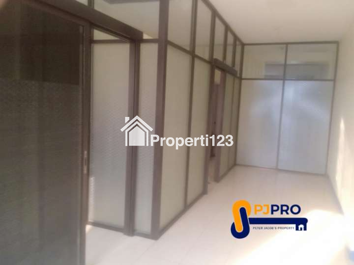 Dijual Ruko Siap Pakai di Harapan Indah 1 Bekasi - 5