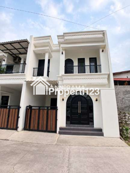Rumah 2 lantai disewakan murah semifurnished dicilodong depok - 1