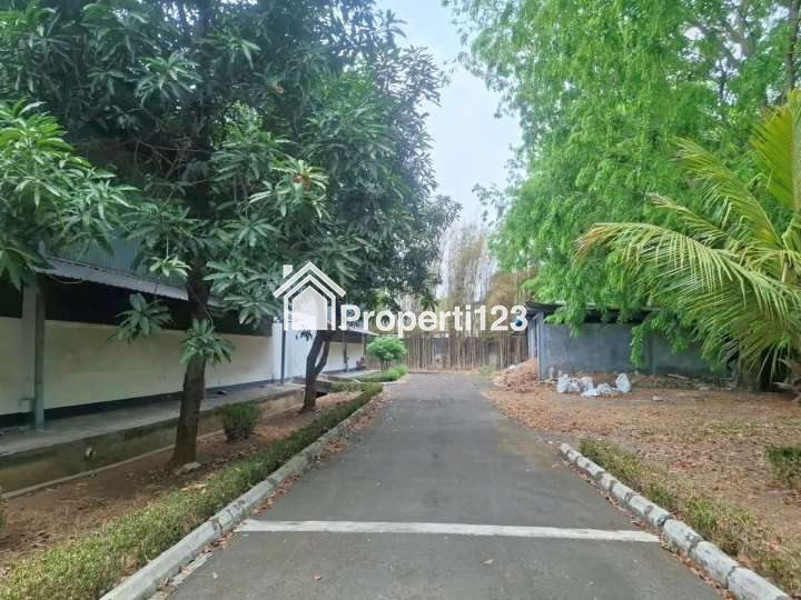 Gudang Ex Pabrik Jalan Sultan Agung Medan Satria Bekasi Barat - 17