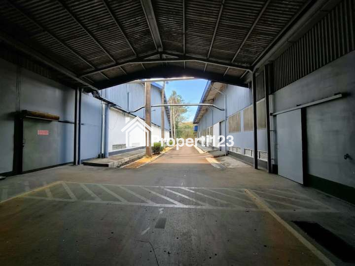 Gudang Ex Pabrik Jalan Sultan Agung Medan Satria Bekasi Barat - 3