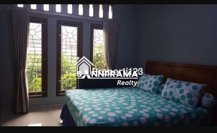 Rumah Second 2 lantai murah siap huni Grand Galaxy City Bekasi - 5