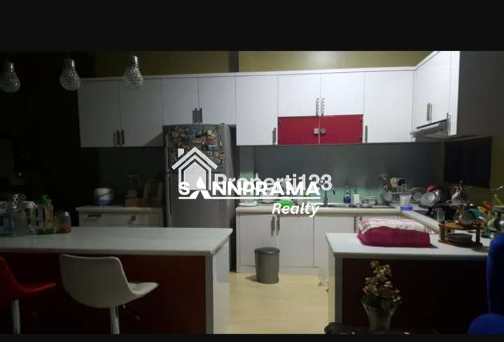 Rumah Second 2 lantai murah siap huni Grand Galaxy City Bekasi - 6