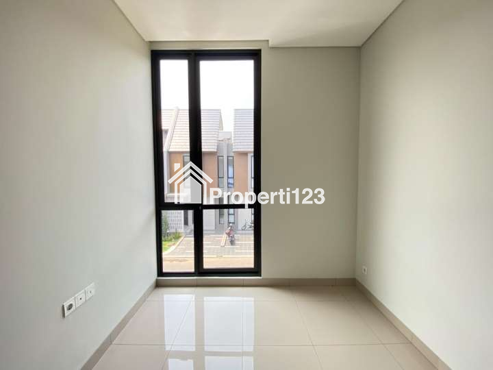 Rumah Siap Huni Cluster Viola Summarecon Crown Gading Bekasi - 6
