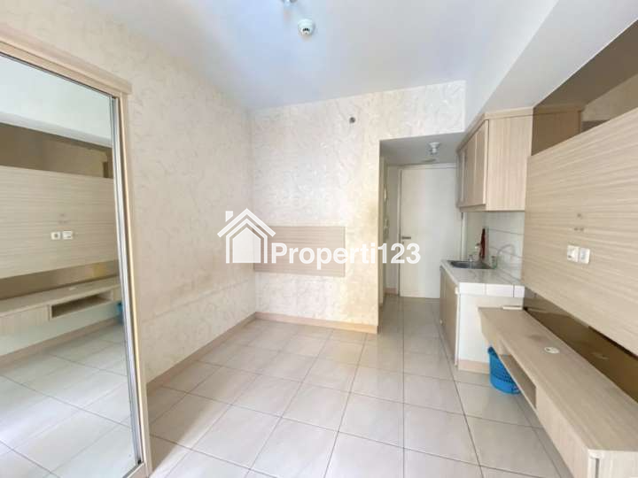 Apartemen View Kolam Renang The SpringLake Summarecon Bekasi - 3