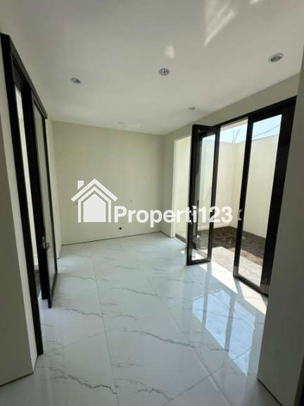 Dijual Rumah Siap Huni Perum Sabella Praya Kedungkandang Kota Malang - 5