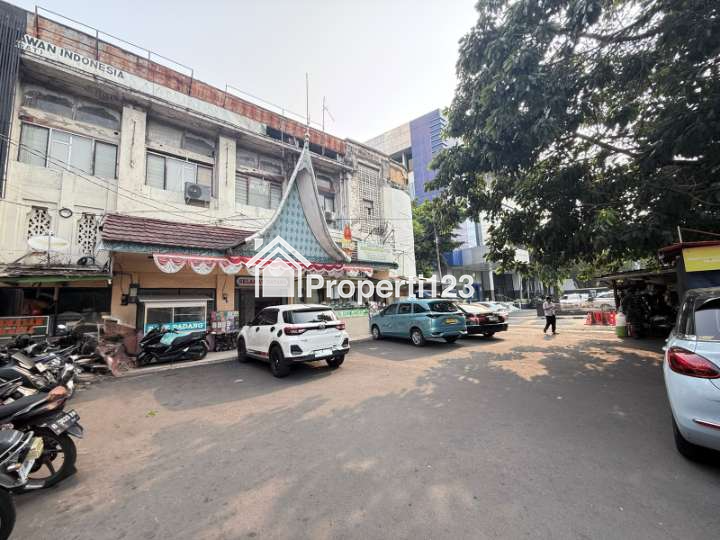 Tanah Komersial Hoek Premium Ring 1 Gambir Jakarta Pusat - 2