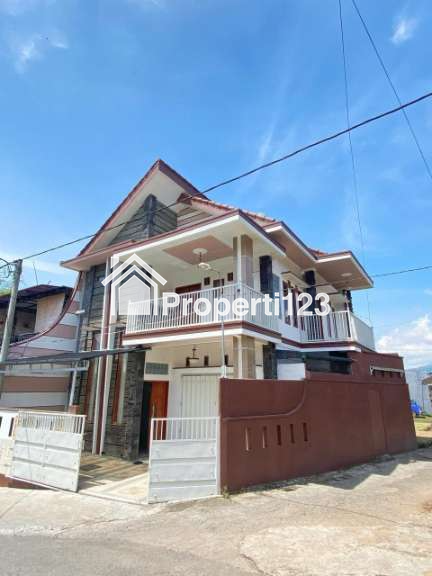 Dijual Villa Murah Semi Furnished Di Sidomulyo Sumberejo Batu - 1