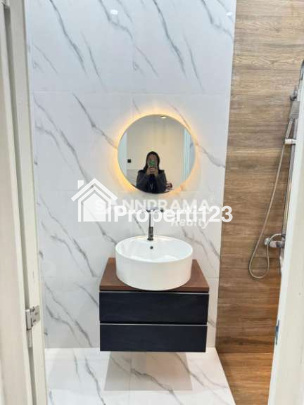 Rumah murah siap huni dkt summarecon bekasi,bekasi utara - 5