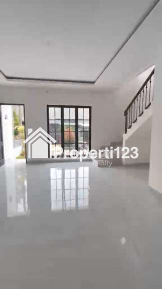 Rumah mewah 2 lantai murah siap huni lokasi strategis disentul bogor - 3