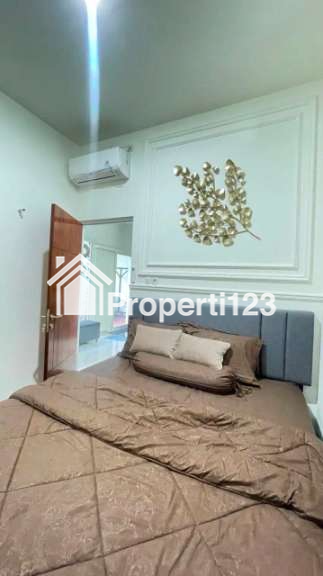 Villa Cantik Private Pool Full Furnished Lokasi Mojorejo Batu - 9