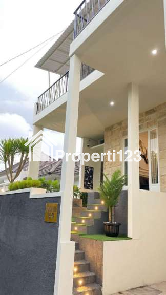 Villa Cantik Private Pool Full Furnished Lokasi Mojorejo Batu - 3