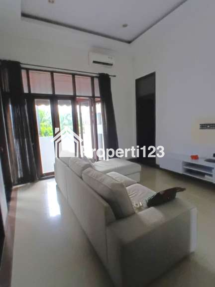 Rumah Siap Huni Perumahan Citra Grand Cibubur - 11