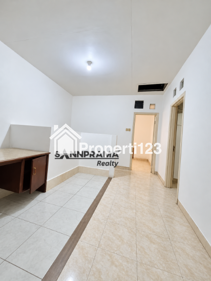 Rumah second 2 lantai murah siap huni dlm cluster diTapos Depok - 7
