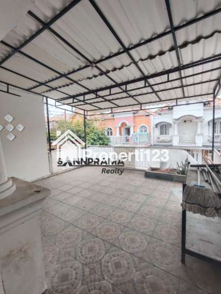 Rumah second 2 lantai murah siap huni dlm cluster diTapos Depok - 2