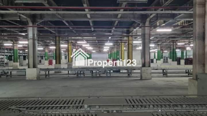 Gudang Strategis Jalan Raya Cikarang Cibarusah Cikarang Barat - 9