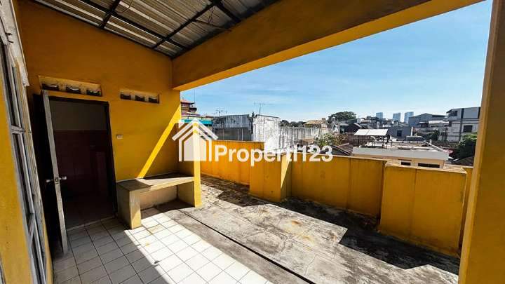 Ruko 4 Lantai Lokasi Super Strategis di Kawasan Pertokoan Dan Perdagangan Paling Ramai di Jalan Ahmad Yani Sukabumi - 6