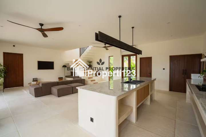 LUXURY 6 BEDROOM VILLA FOR SALE IN PERERENAN – SC236 - 6