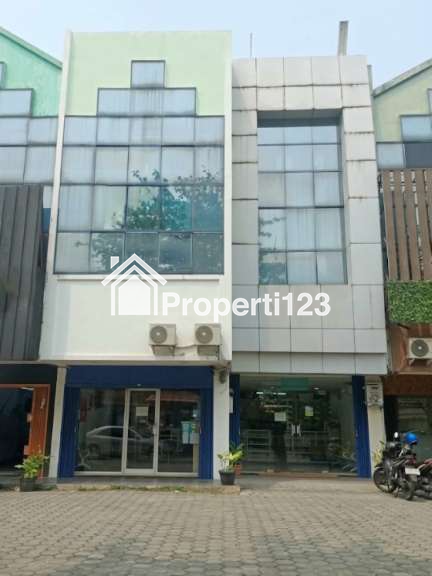 Ruko Beserta Usaha Apotek Jalan Raya Hankam Pondok Gede Bekasi - 1