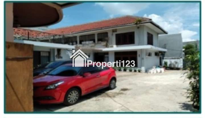 Dijual/Lelang Bank Rumah 2 Lantai Bagus di Matraman 1 Jakarta Timur - 2