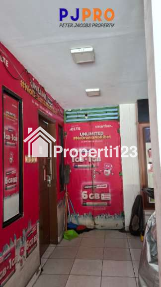 Dijual Ruko Bagus 2,5 Lantai di Jalan Marakas Pondok Ungu Permai Bekasi - 2