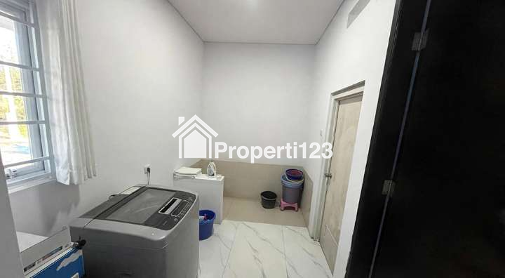 Rumah Modern Minimalis View Kota Bandung Interior Premium Sekelas Hotel  6 Kamar Tidur 5 Kamar Mandi Carport Kawasan Asri Tenang Nyaman Aman di Sayap Jl. DR. Setiabudi - 7