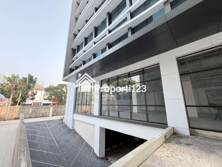 Gedung Kantor Brand New Mampang Prapatan Jakarta Selatan - 6