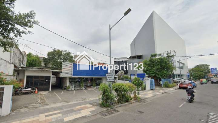 Rumah Usaha Jl Raya Arjuno Pusat Kota Surabaya Strategis Komersial - 3