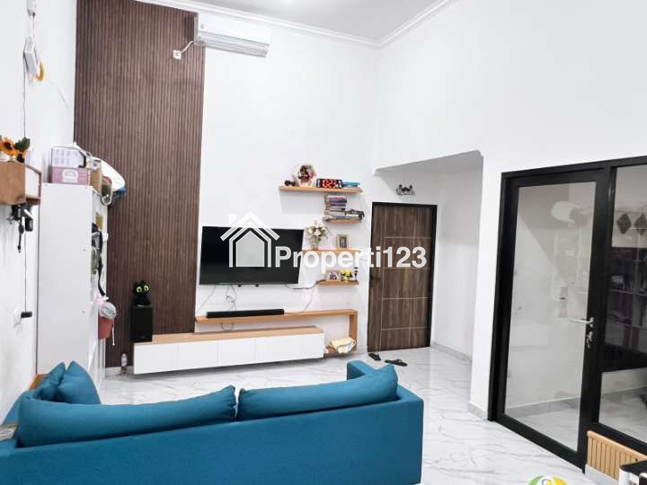 Rumah Murah Semi Furnished Full Renovasi Siap Huni Di Mulyosari Mulyorejo Surabaya Timur - 3