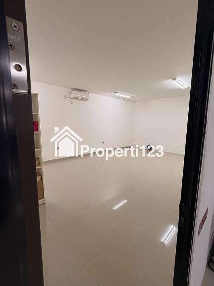 Gudang 894 m2 Siap Pakai Free Furnish Tanah 917 m2 Bangunan Tahun 2023  di Kawasan Sentul Industrial Estate Bogor Jawa Barat - 7