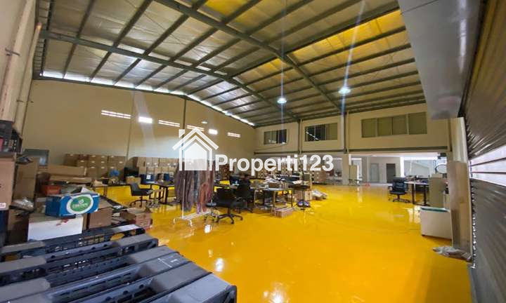Gudang 894 m2 Siap Pakai Free Furnish Tanah 917 m2 Bangunan Tahun 2023  di Kawasan Sentul Industrial Estate Bogor Jawa Barat - 3