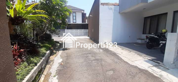 Rumah Minimalis Modern 3 Kamar Tidur 2 Kamar Mandi  Garasi View Kota Bandung  Lingkungan Tenang Nyaman Aman di Cisitu Dago Bandung - 7