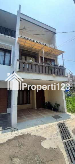 Rumah Minimalis Modern 3 Kamar Tidur 2 Kamar Mandi  Garasi View Kota Bandung  Lingkungan Tenang Nyaman Aman di Cisitu Dago Bandung - 1
