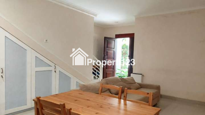 Rumah Minimalis Modern 3 Kamar Tidur 2 Kamar Mandi  Garasi View Kota Bandung  Lingkungan Tenang Nyaman Aman di Cisitu Dago Bandung - 6
