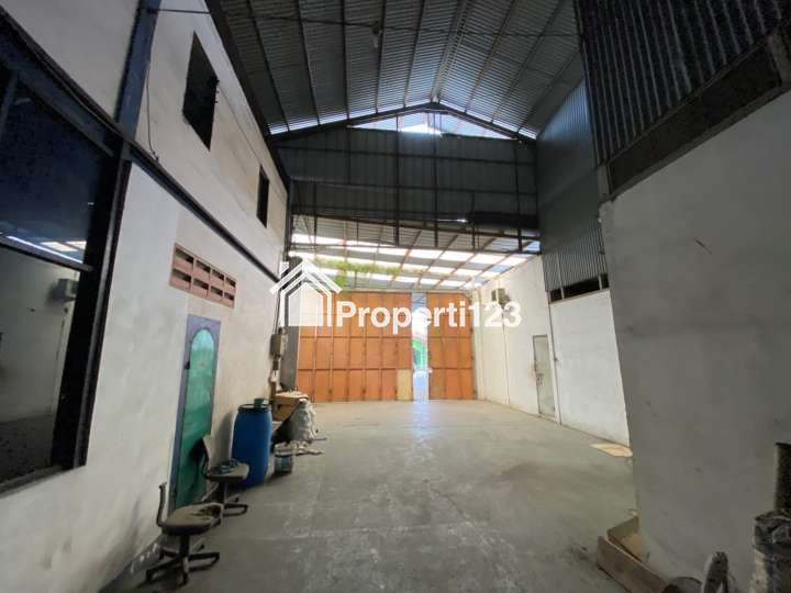 Gudang Strategis Jalan Raya Kaliabang Tengah Bekasi Utara - 5