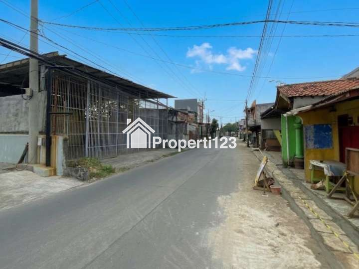 Gudang Strategis Jalan Raya Kaliabang Tengah Bekasi Utara - 8