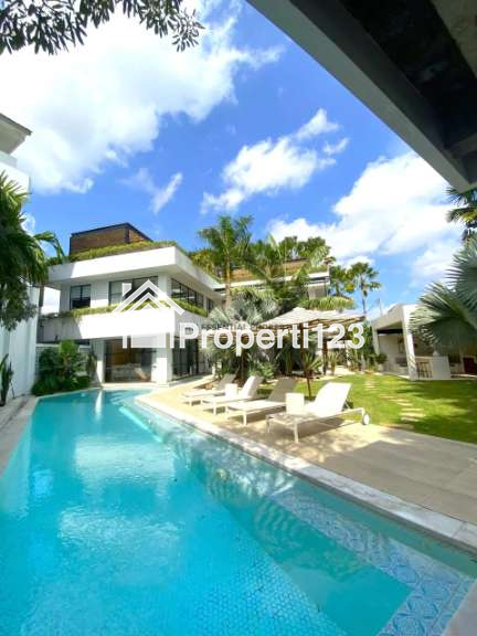 LUXURY 4 BEDROOM VILLA FOR RENT IN CANGGU – LA076 - 1
