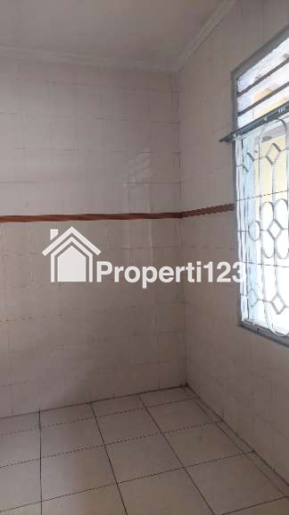 Rumah Siap Huni di Perumahan Duta Indah, Bekasi - 4